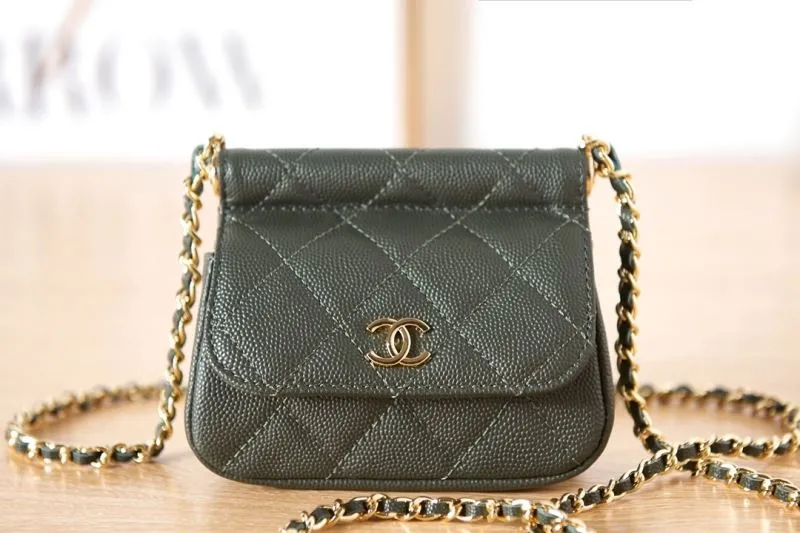 Alternative view of Chanel Satchel Bags-321