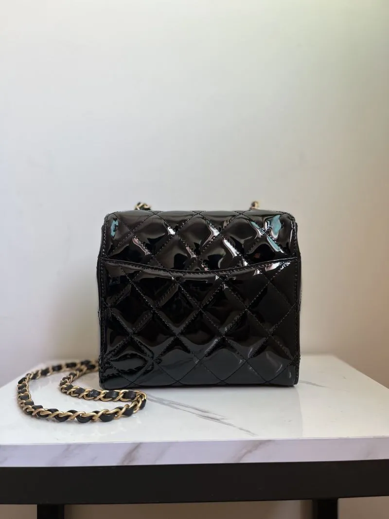 Alternative view of Chanel Satchel Bags-324