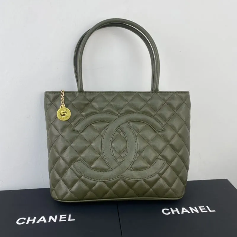 Chanel Shopping Bags-3