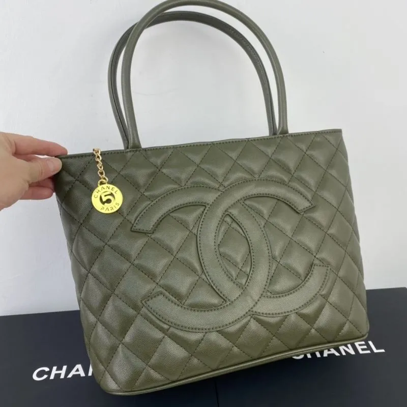 Alternative view of Chanel Shopping Bags-3