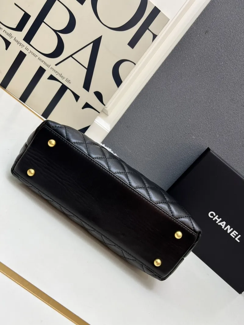 Chanel Shopping Bags-17 - Image 6