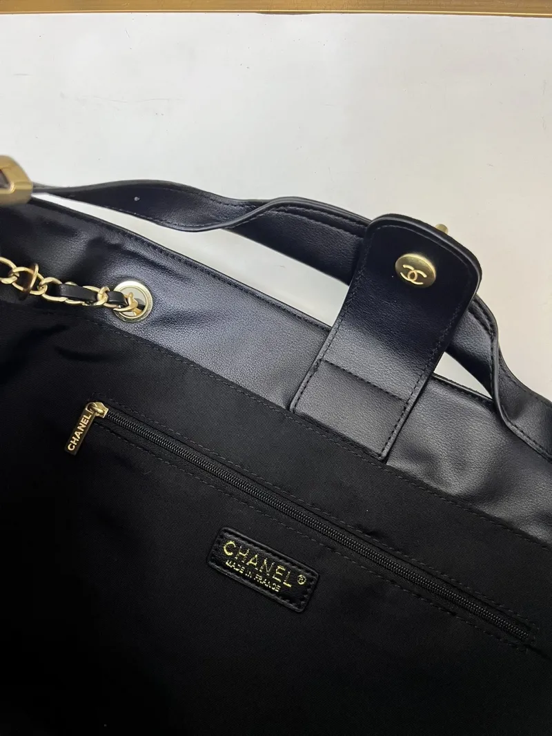 Alternative view of Chanel Shopping Bags-19