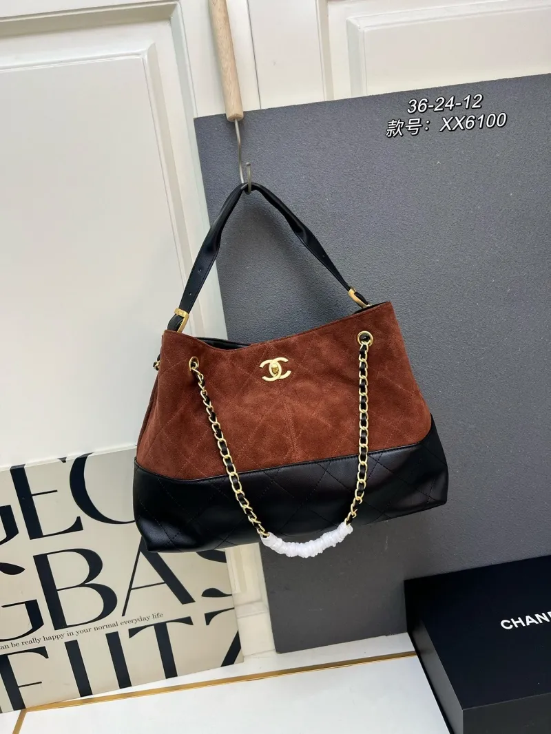 Chanel Shopping Bags-20