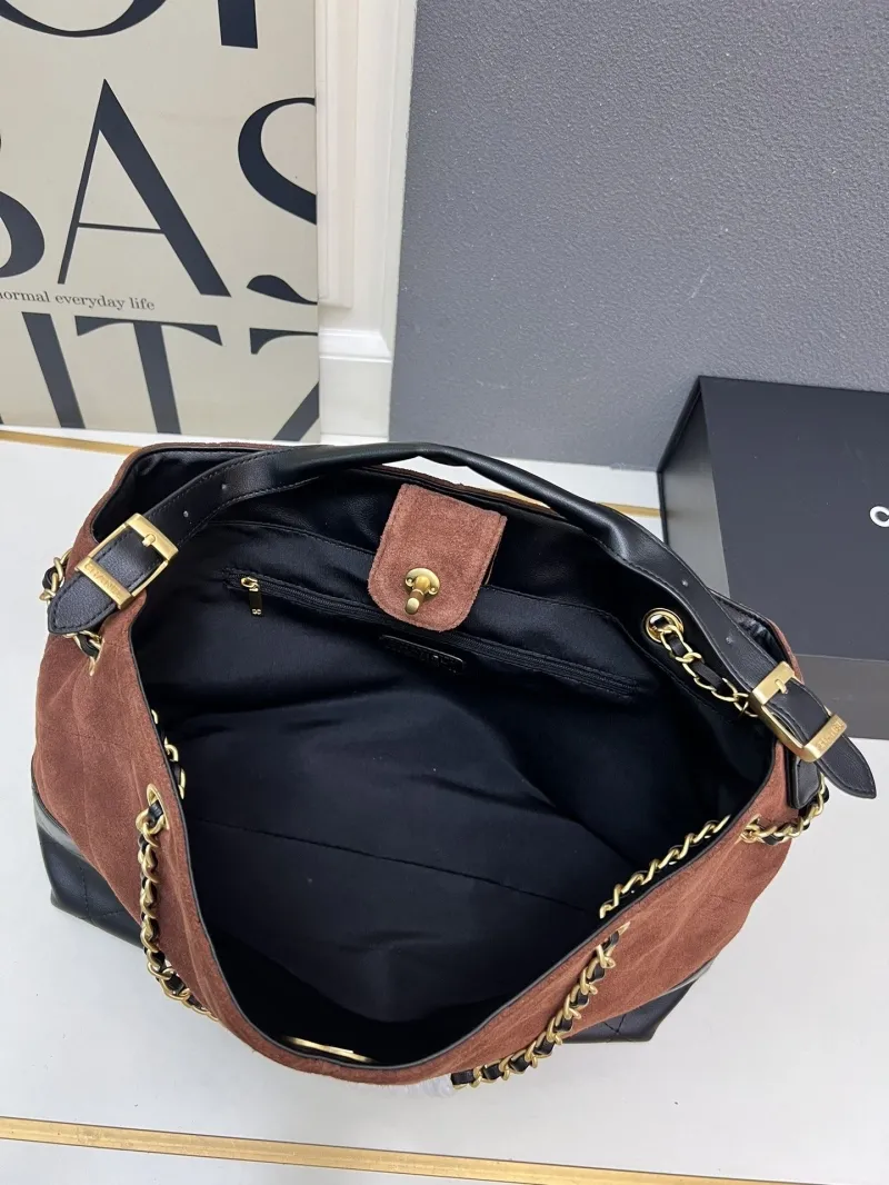Chanel Shopping Bags-20 - Image 10