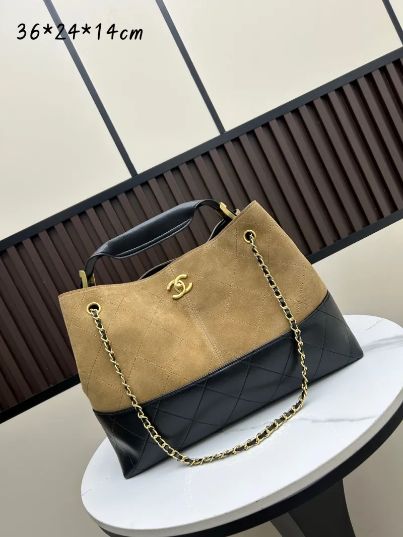 Chanel Shopping Bags-32