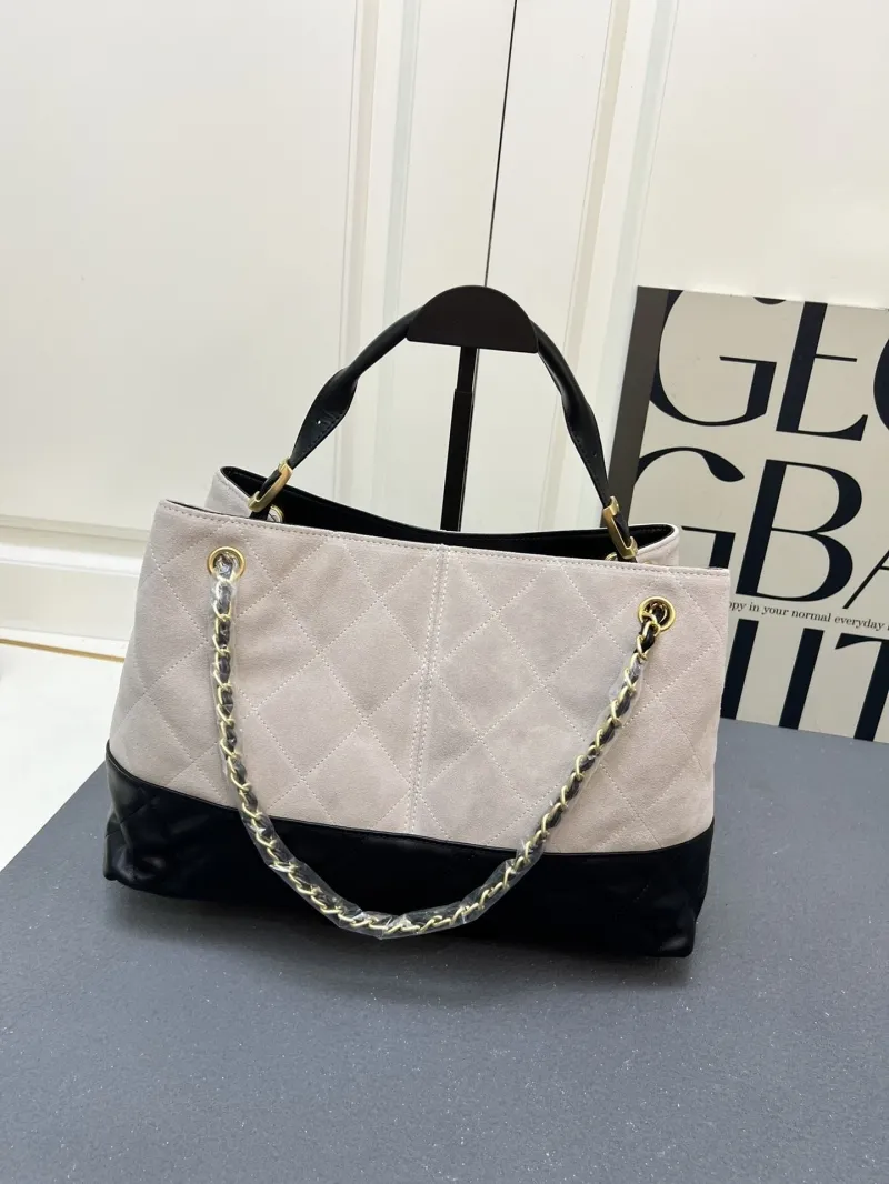 Chanel Shopping Bags-35 - Image 3