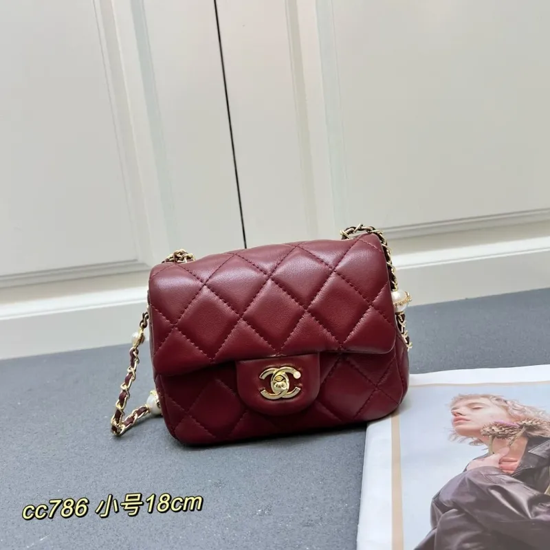 Chanel Shopping Bags-38