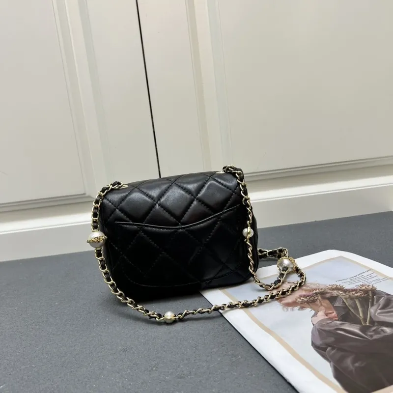 Chanel Shopping Bags-39 - Image 7