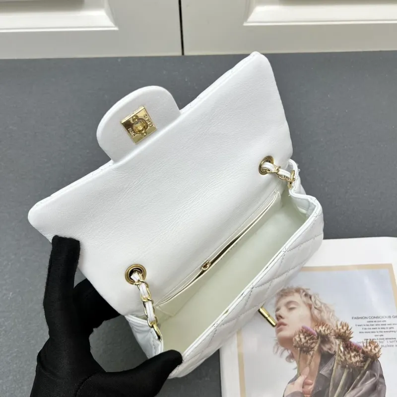 Chanel Shopping Bags-41 - Image 9