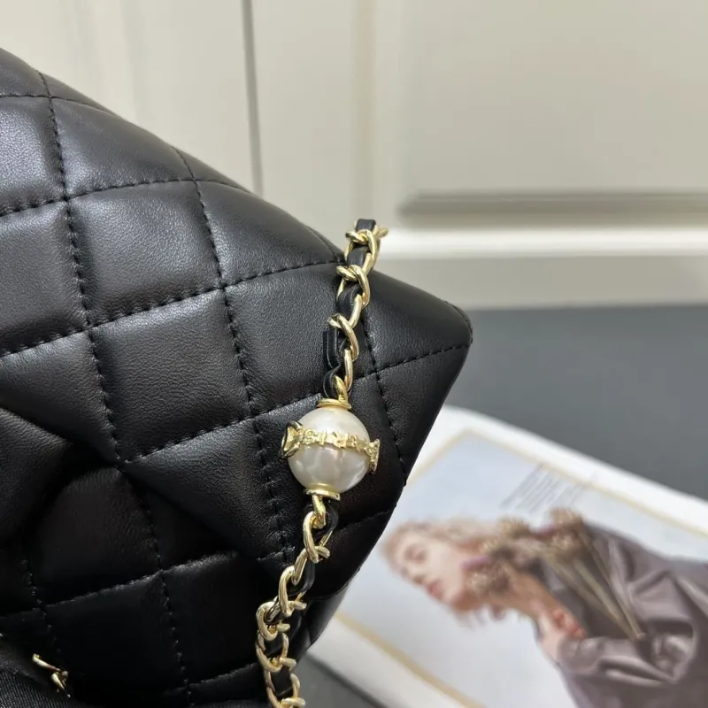 Chanel Shopping Bags-42 - Image 4