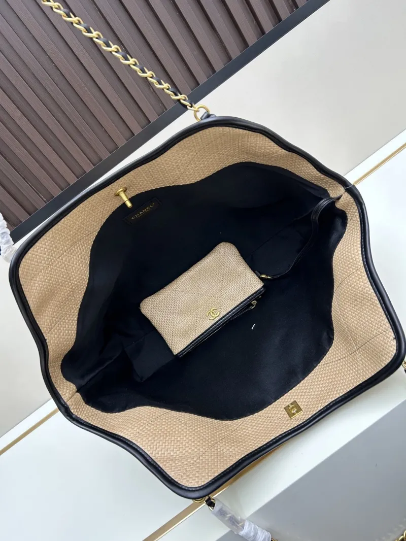 Chanel Shopping Bags-47 - Image 7