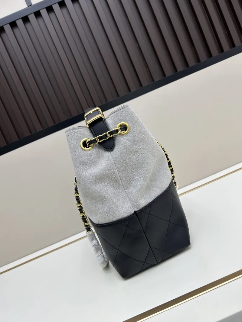 Alternative view of Chanel Shopping Bags-53