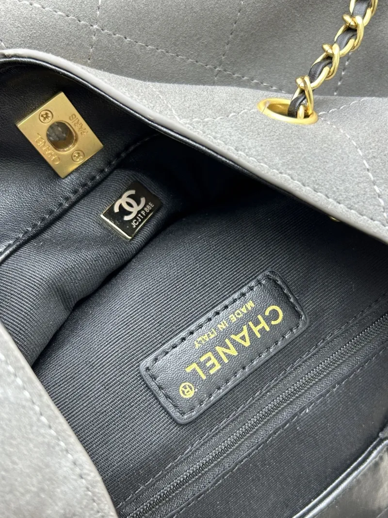 Chanel Shopping Bags-65 - Image 8