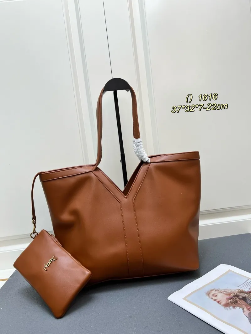 Chanel Shopping Bags-71
