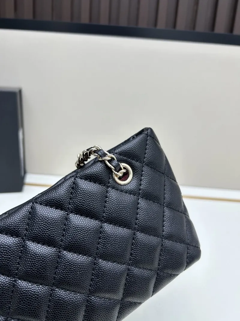 Chanel Shopping Bags-74 - Image 3