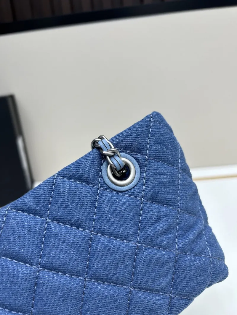 Chanel Shopping Bags-75 - Image 3