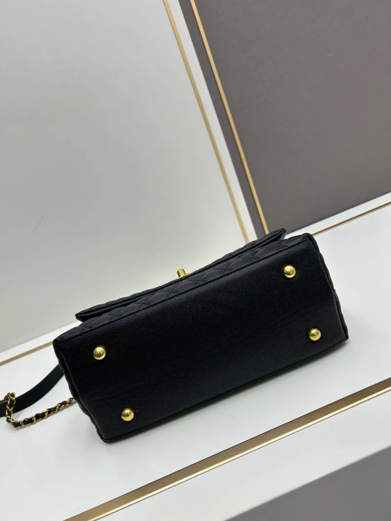 Chanel Shopping Bags-82 - Image 5