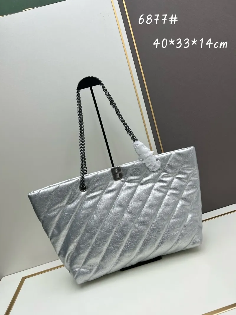 Chanel Shopping Bags-83