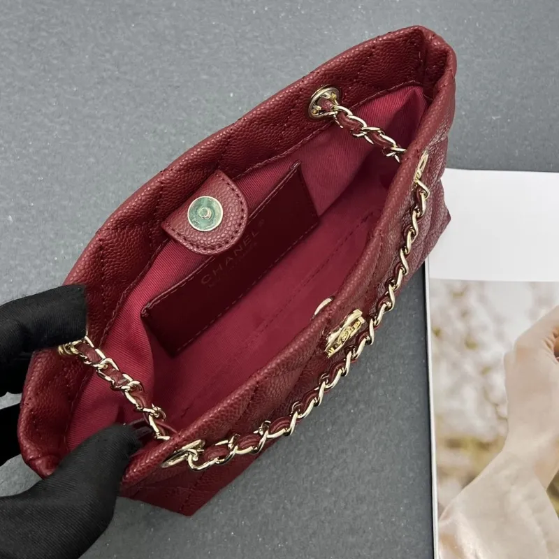 Chanel Shopping Bags-88 - Image 7