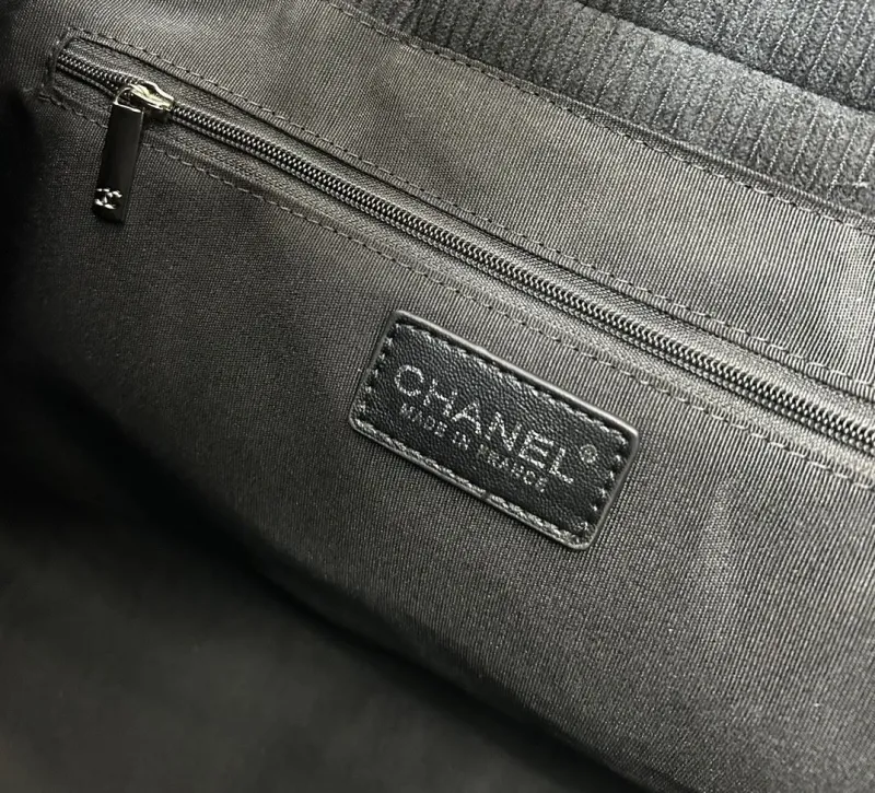 Chanel Shopping Bags-90 - Image 9