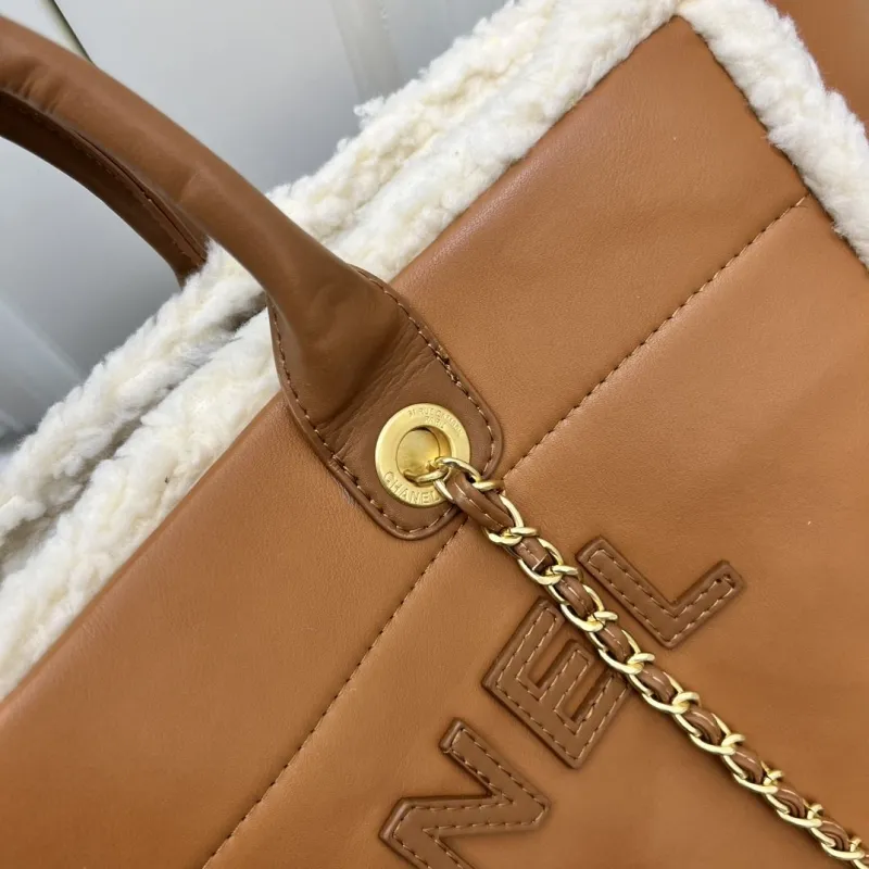 Chanel Shopping Bags-95 - Image 6