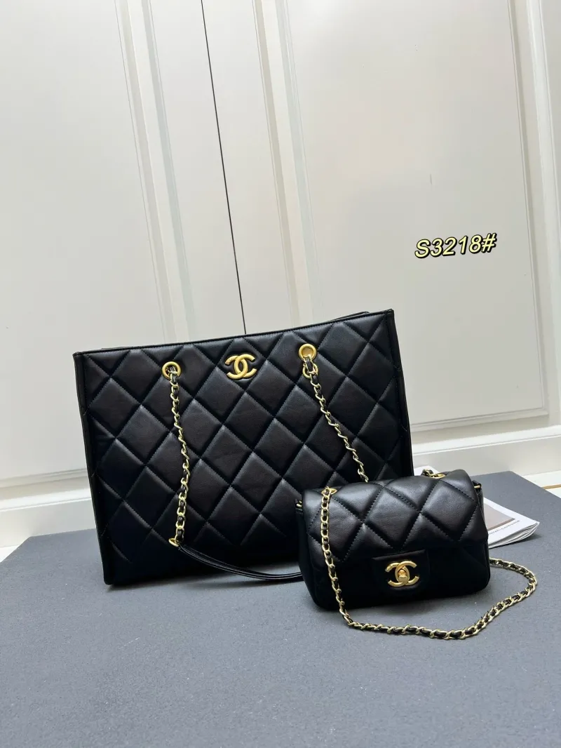 Alternative view of Chanel Shopping Bags-97