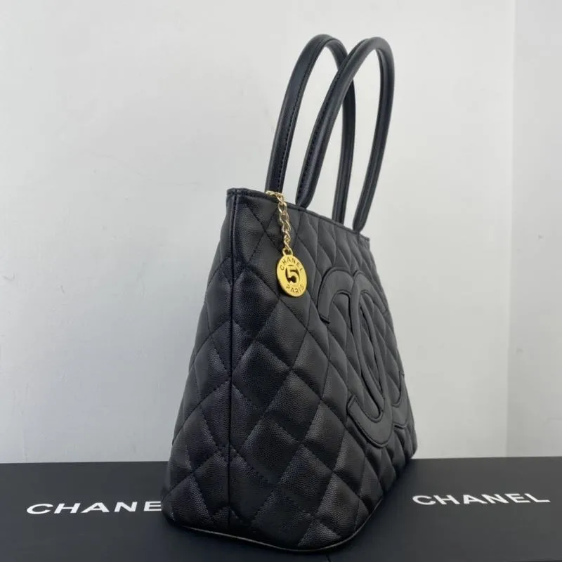Chanel Shopping Bags-99 - Image 3
