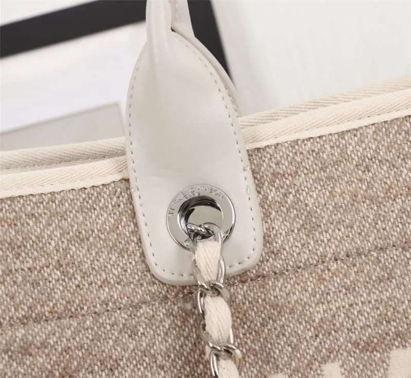 Chanel Shopping Bags-107 - Image 5