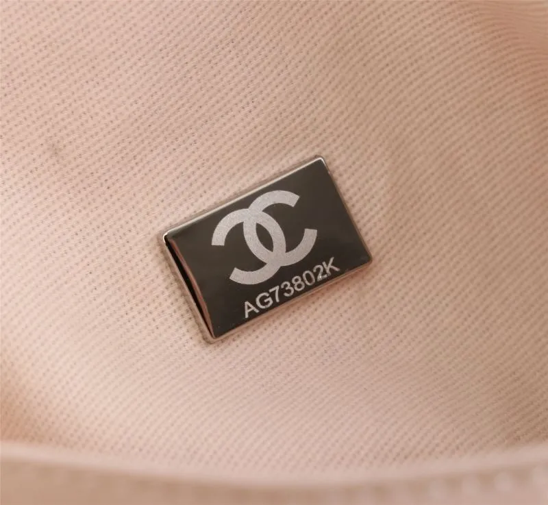 Chanel Shopping Bags-107 - Image 9