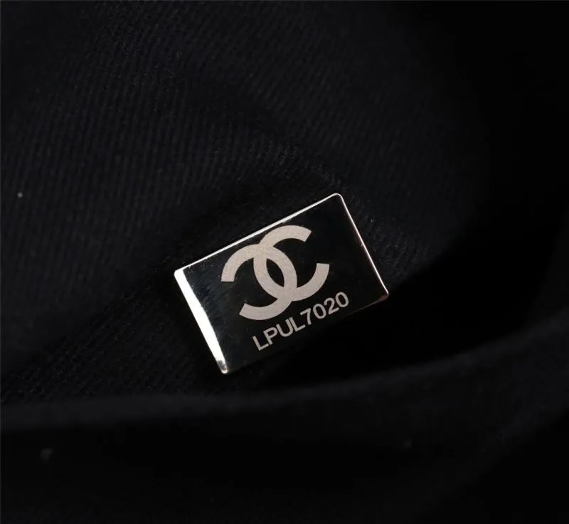 Chanel Shopping Bags-109 - Image 9