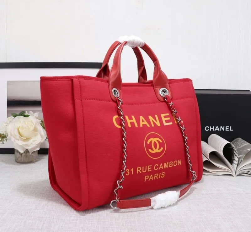 Alternative view of Chanel Shopping Bags-110