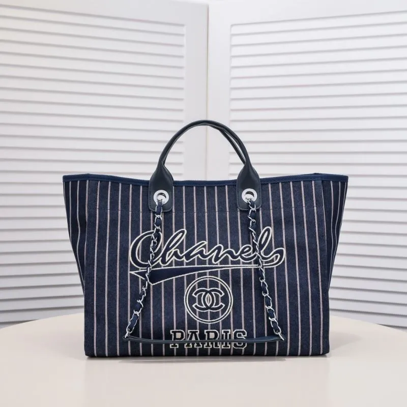 Chanel Shopping Bags-117
