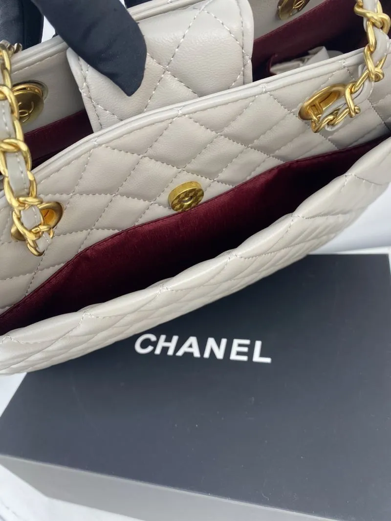 Chanel Shopping Bags-119 - Image 5