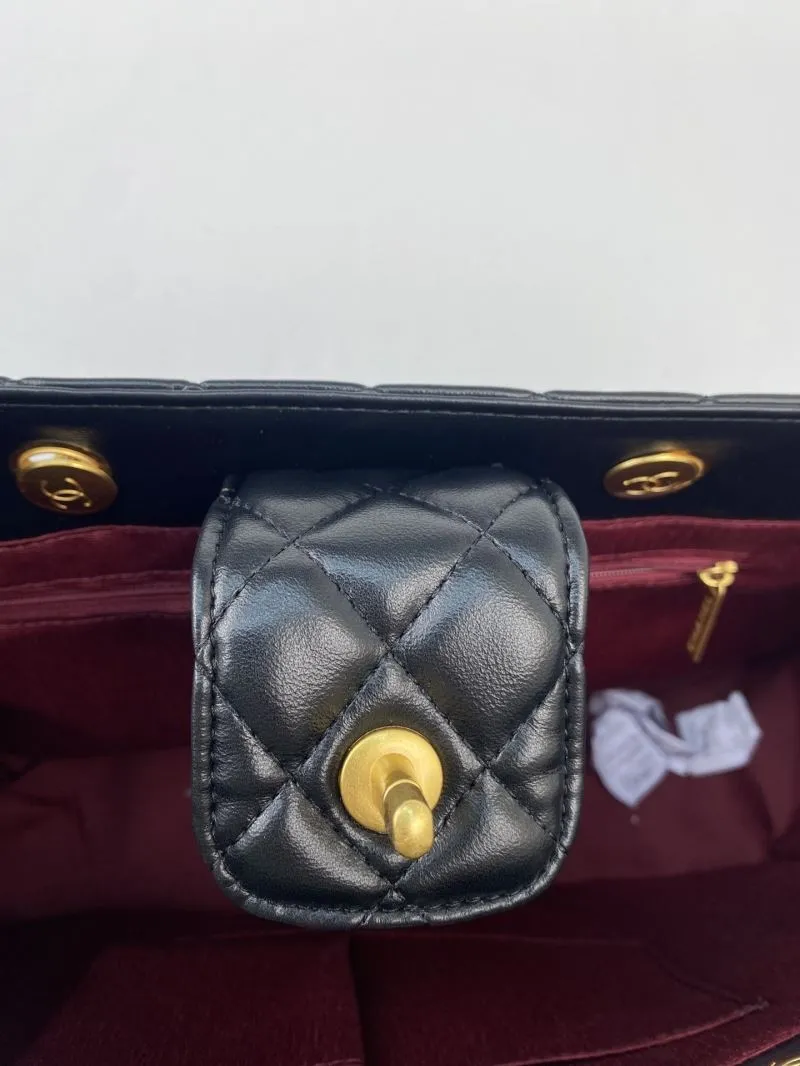 Chanel Shopping Bags-120 - Image 7