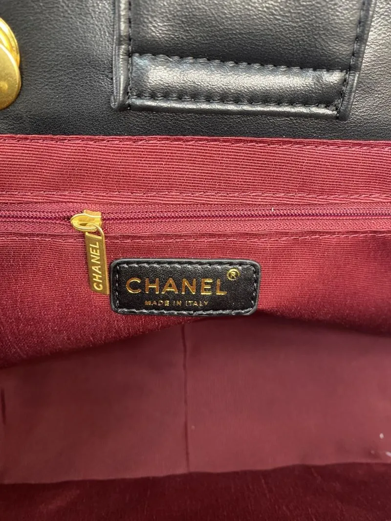 Chanel Shopping Bags-120 - Image 9