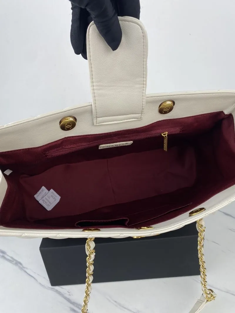 Chanel Shopping Bags-121 - Image 8