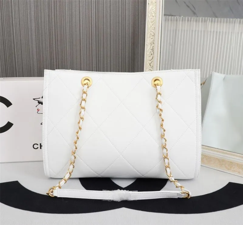 Alternative view of Chanel Shopping Bags-131