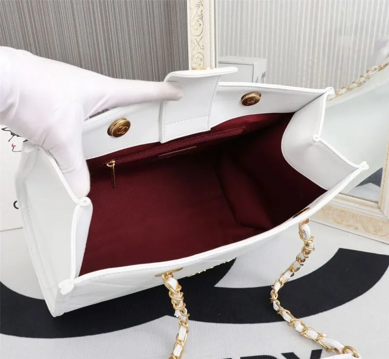 Chanel Shopping Bags-131 - Image 9