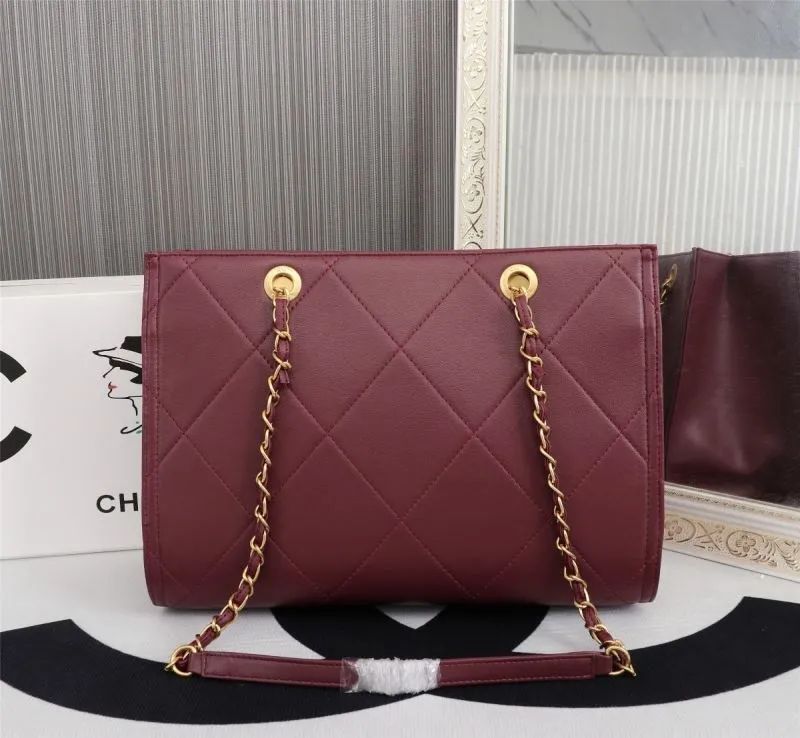 Alternative view of Chanel Shopping Bags-132