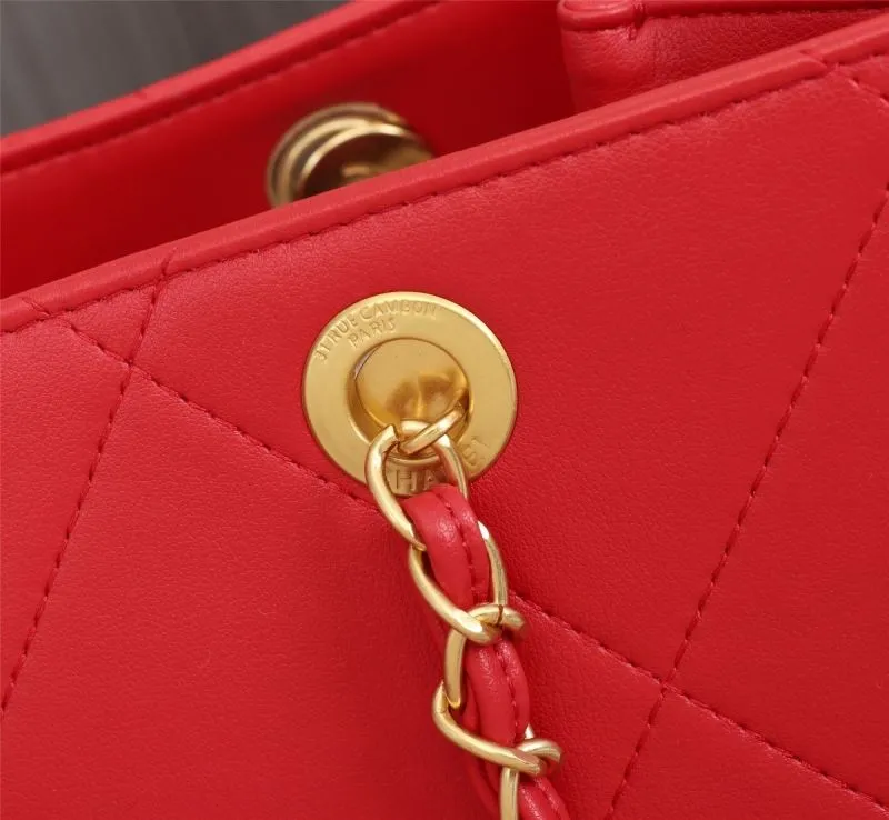 Chanel Shopping Bags-134 - Image 7