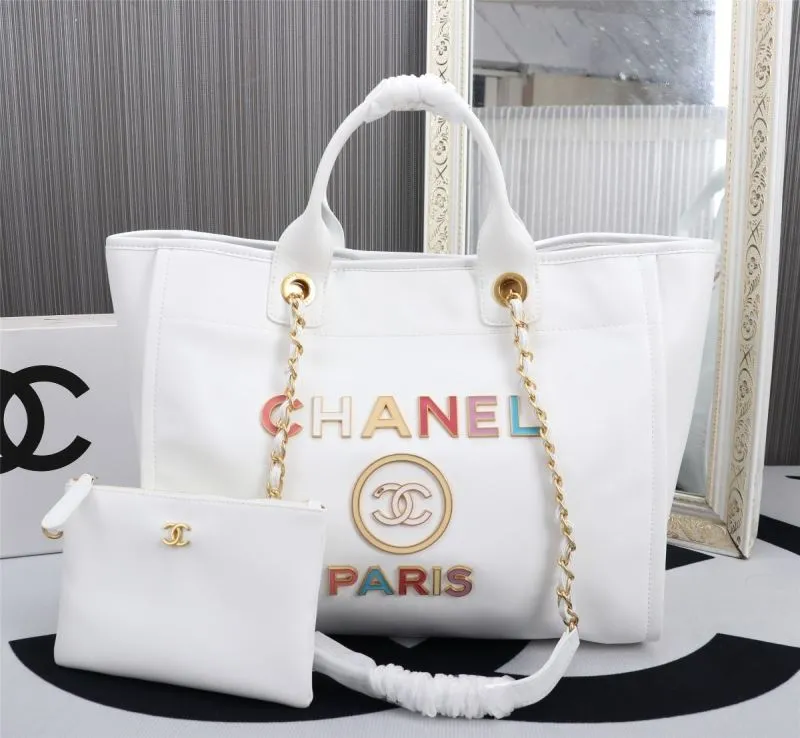 Chanel Shopping Bags-135