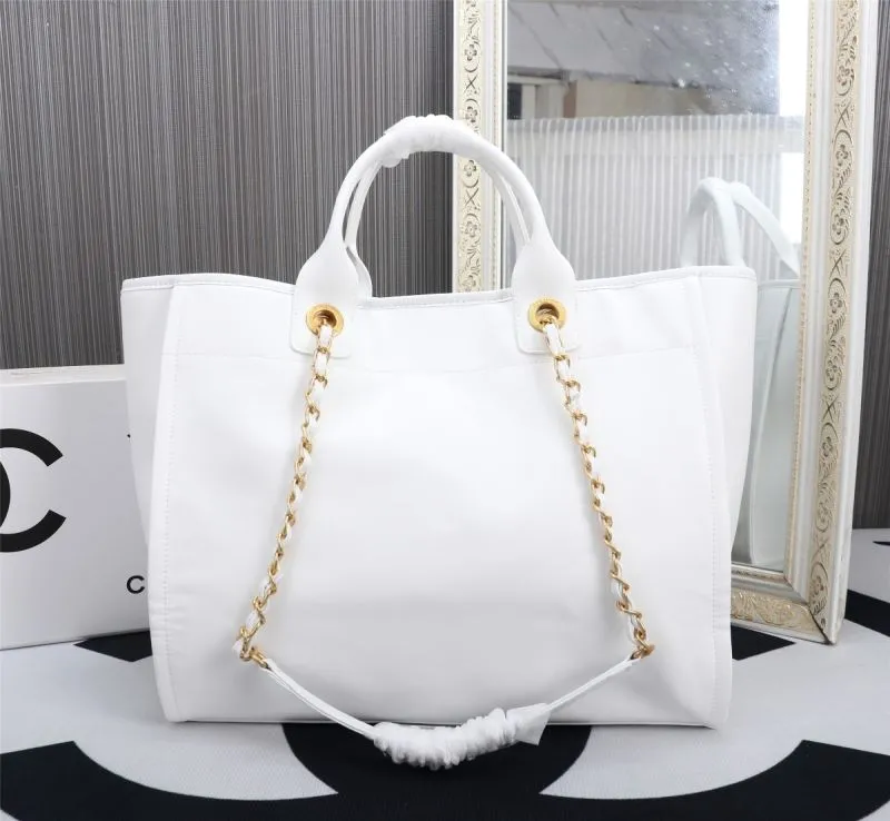 Alternative view of Chanel Shopping Bags-135