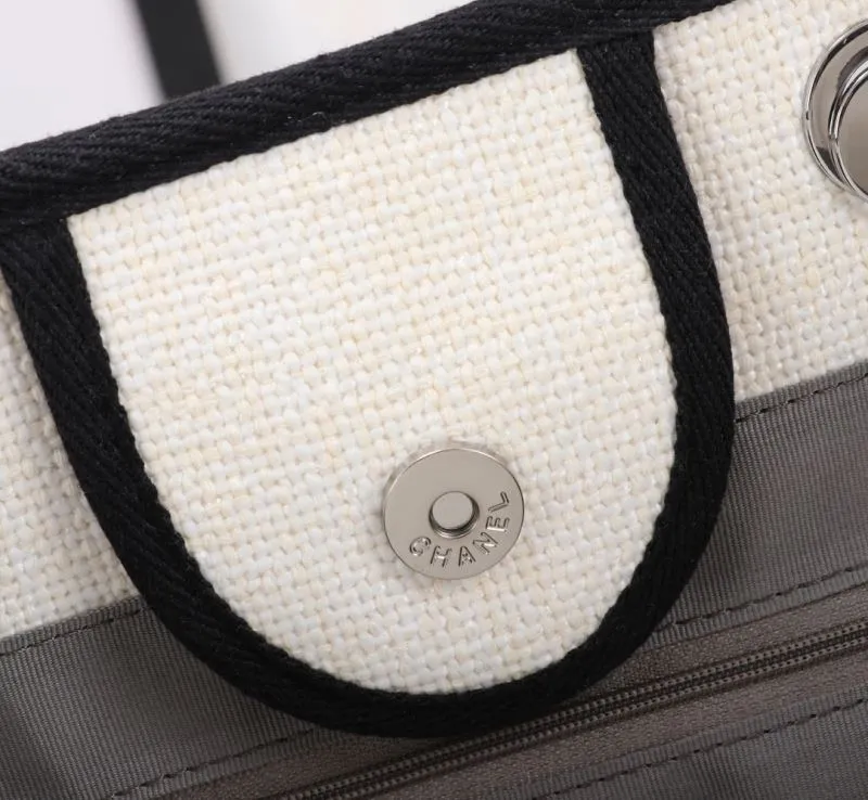 Chanel Shopping Bags-140 - Image 8