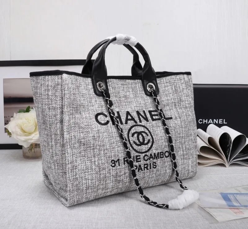 Alternative view of Chanel Shopping Bags-141