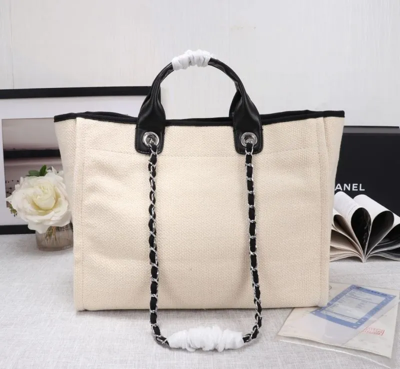 Chanel Shopping Bags-142 - Image 3