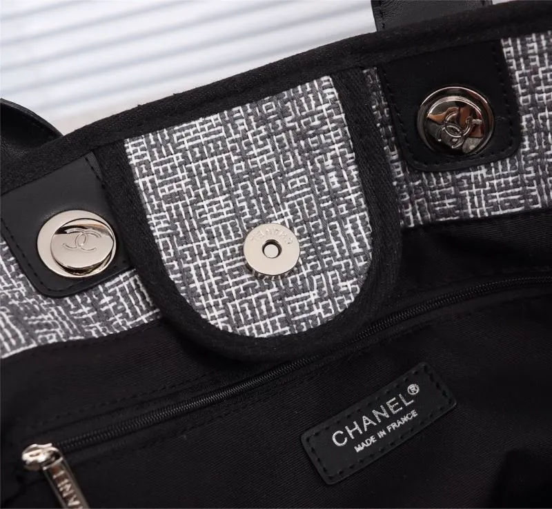 Chanel Shopping Bags-145 - Image 8