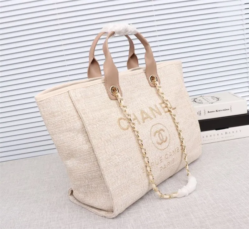 Alternative view of Chanel Shopping Bags-147