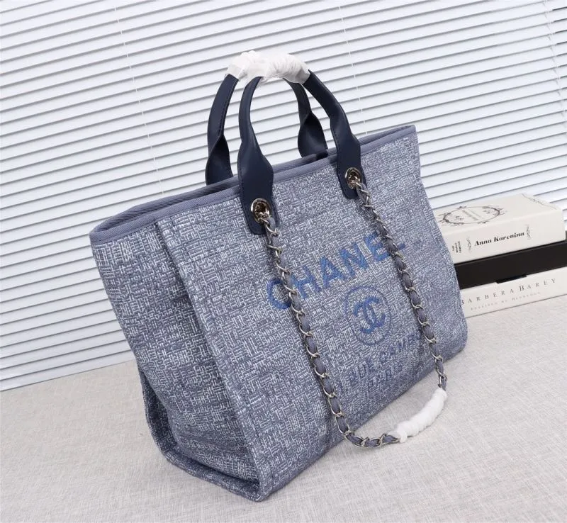 Alternative view of Chanel Shopping Bags-148