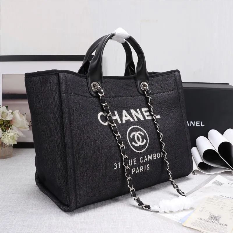 Alternative view of Chanel Shopping Bags-152