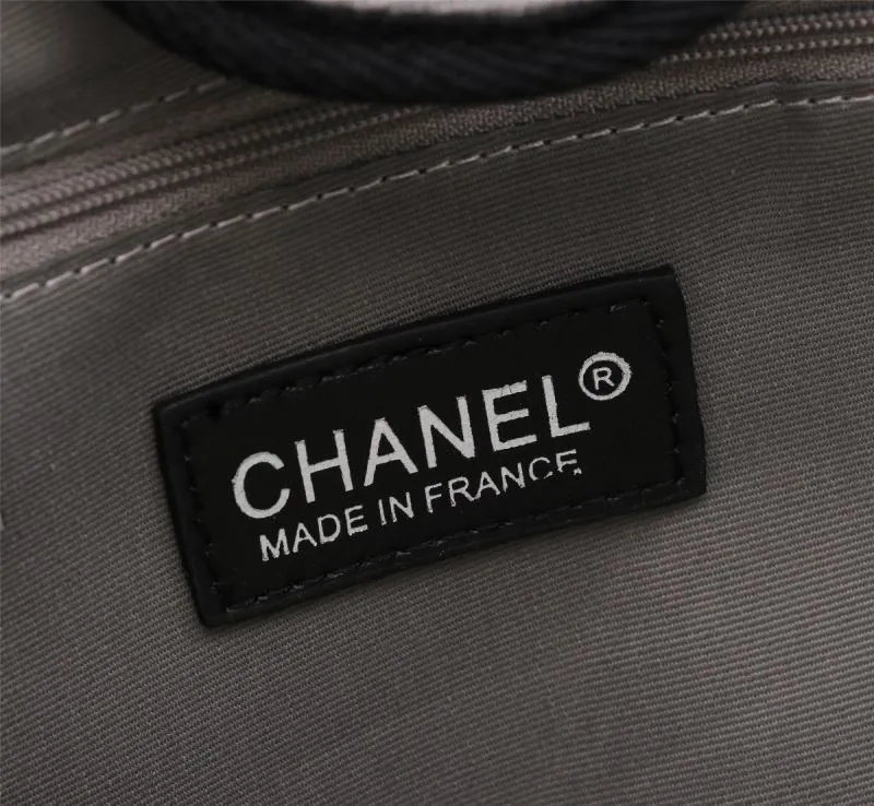 Chanel Shopping Bags-167 - Image 9